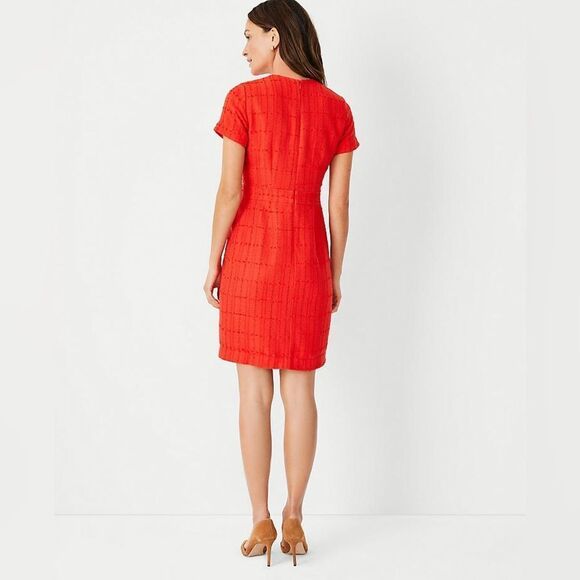 NWT Ann Taylor Women's Vermillion Kiss Tweed Button Trim Shift Dress Size 2 Red - Picture 3 of 8